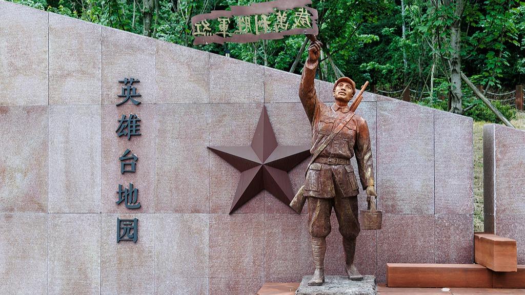 王楚钦时尚月刊大片