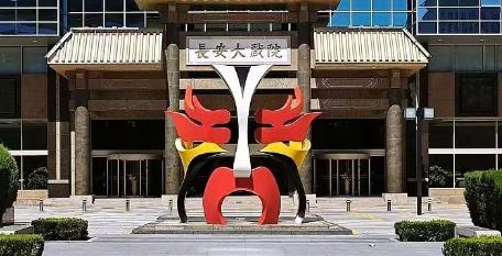教育局称女童被泼开水系恶作剧