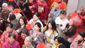 萧敬腾在婚礼上泪流满面