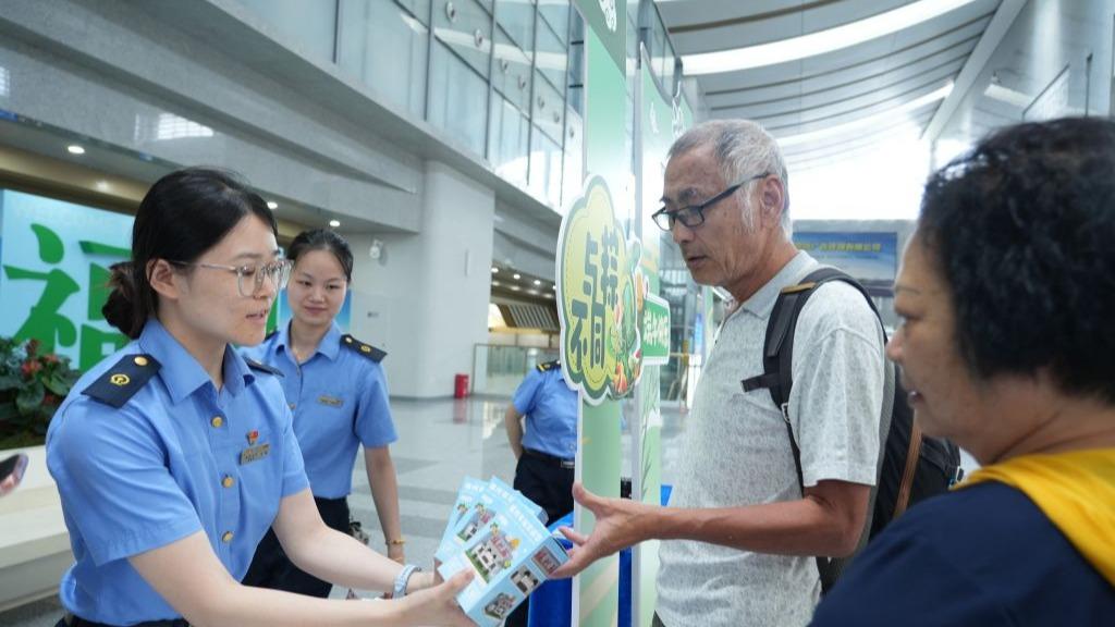 外交部:中方一向从战略高度和长远角度看待和发展同中东欧国家关系