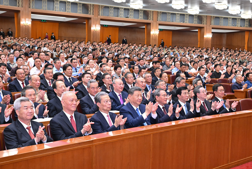 韩军试射金牛座巡航导弹